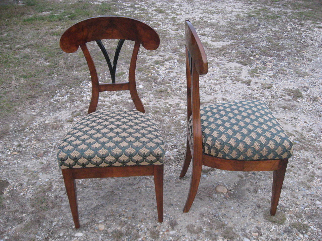 Rare Set of Six Biedermeier 19th Century Austrian Side Chairs In Good Condition In Water Mill, NY