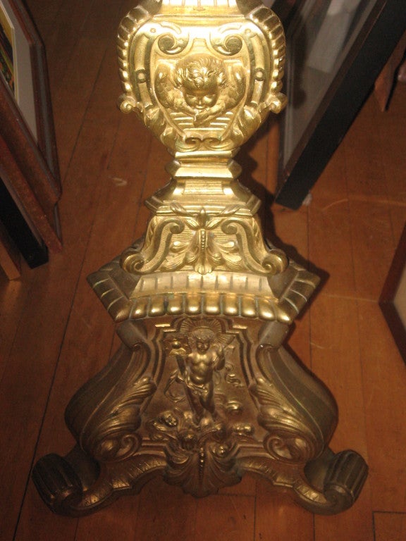 Bronze hohe Kerze in Lampe verdrahtet gemacht. Maße: 63