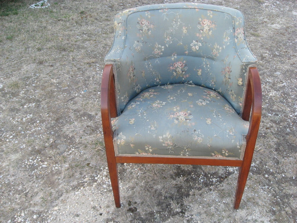 Biedermeier antique lounge chair frame with great patina in need of upholstery.