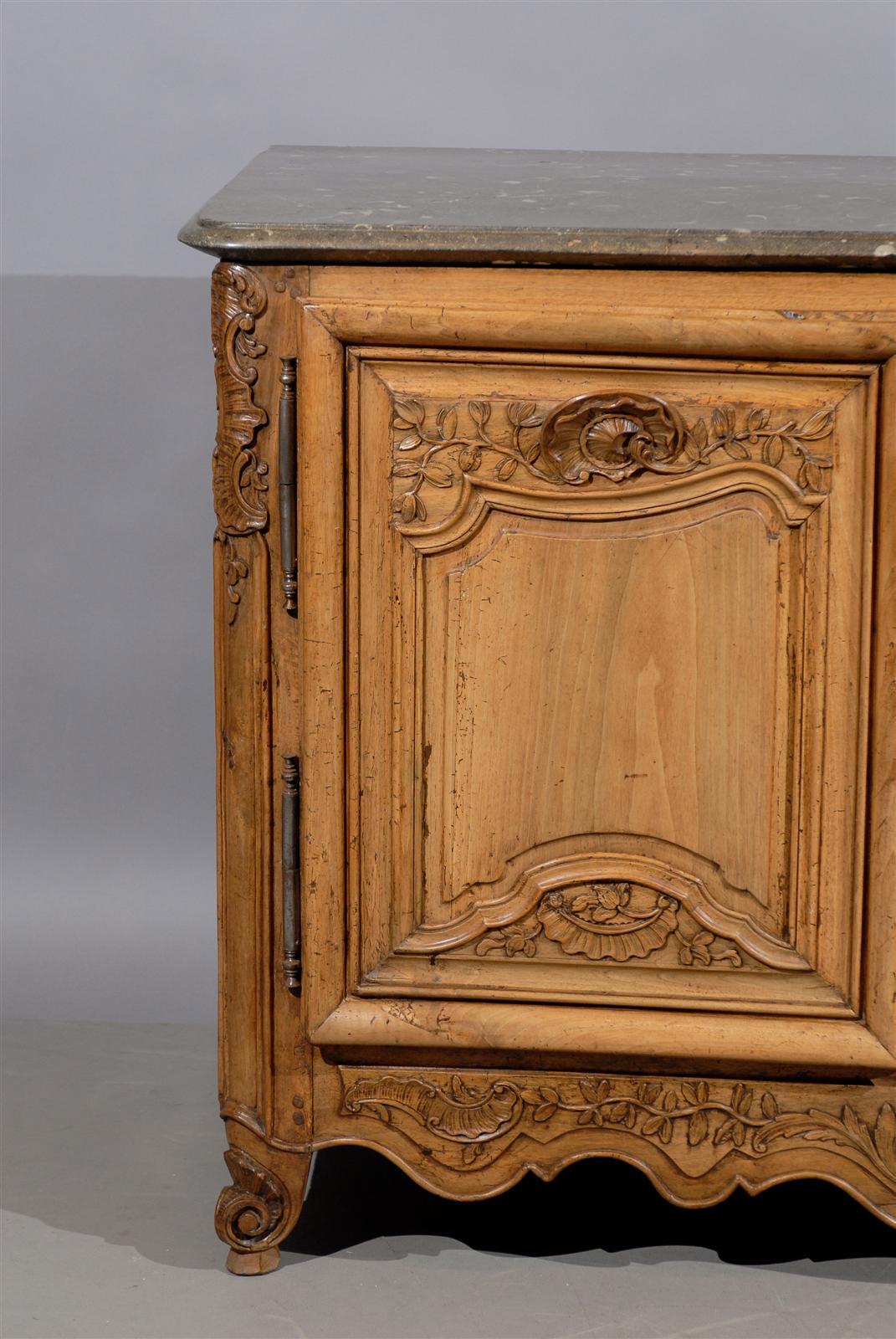 Early 18th Century Regence Walnut Buffet with Grey Oyster Marble Top For Sale 4