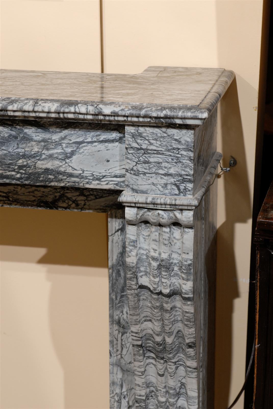 19th Century French Grey Marble Mantel For Sale 1