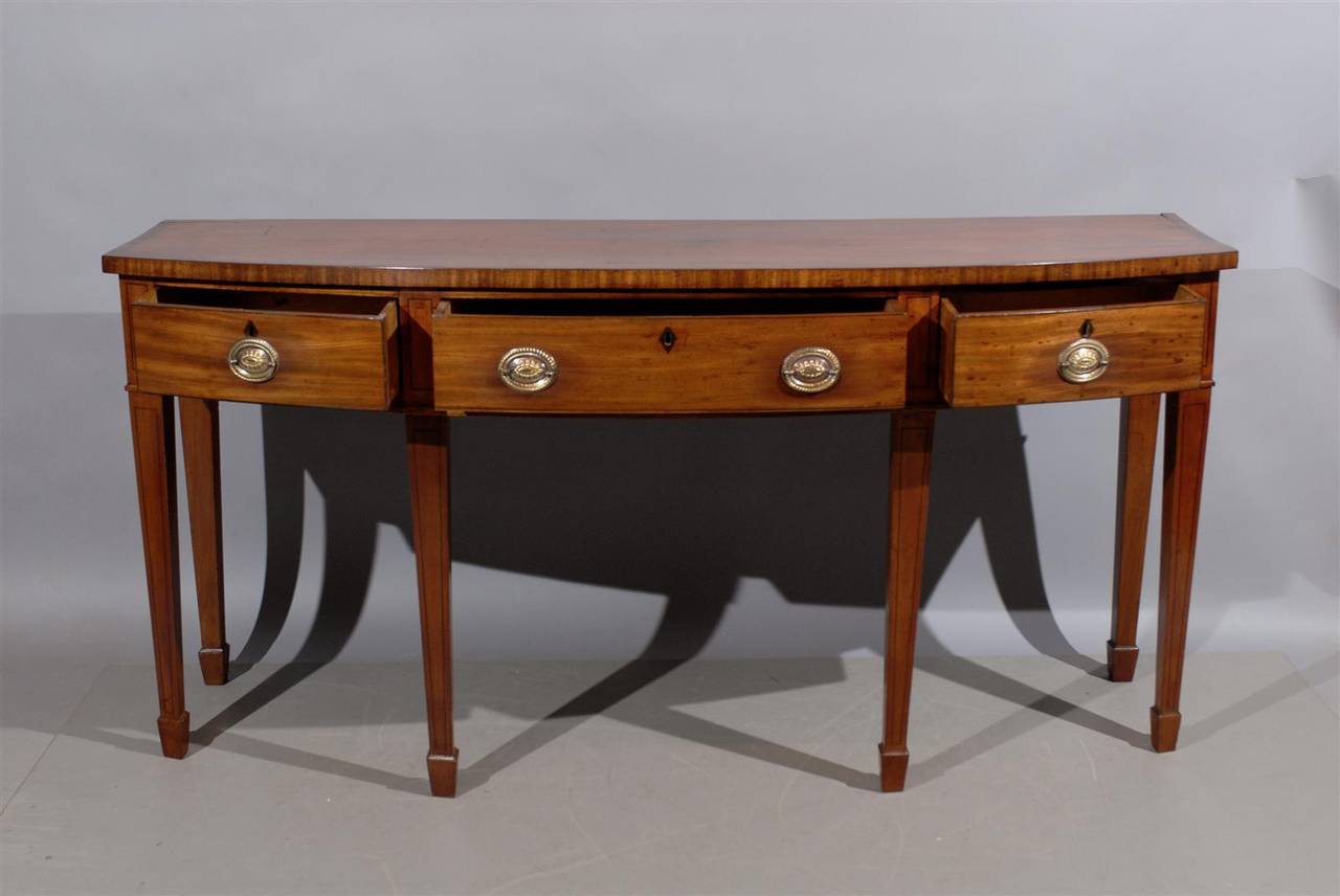 English Mahogany Bow Front Server with Inlay, circa 1830 In Good Condition In Atlanta, GA