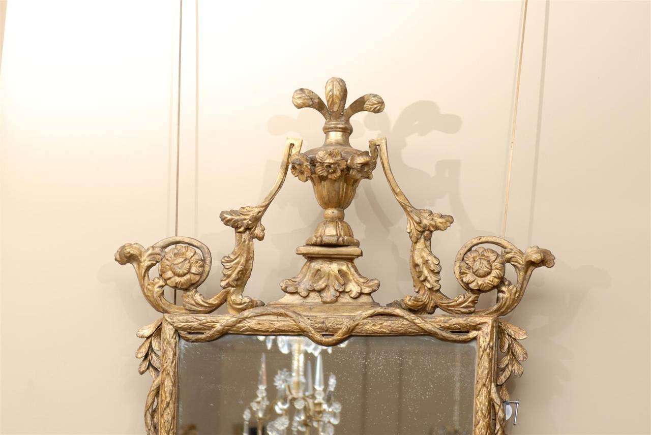 Large 18th Century Italian Neoclassical Giltwood Mirror 3
