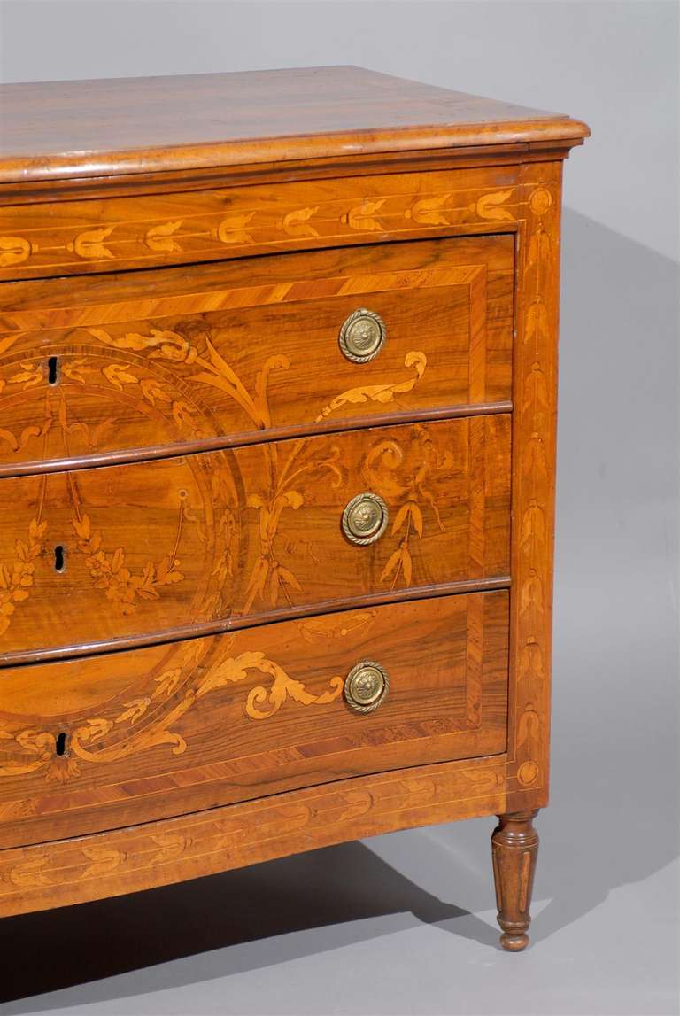 18th Century and Earlier Pair of Late 18th Century Italian Neoclassical Walnut Commodes with Marquetry For Sale