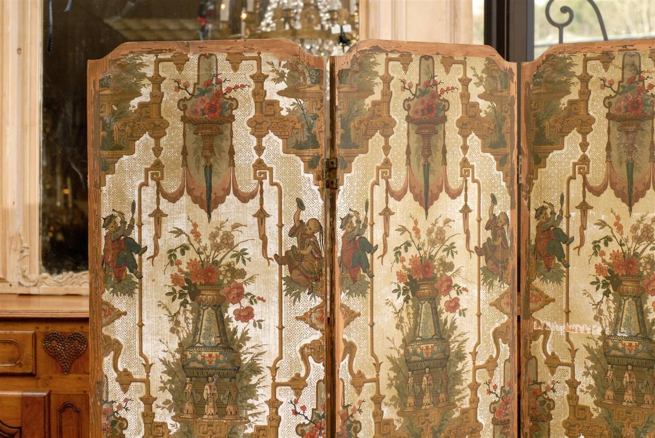 19th Century French Folding Screen with Chinoiserie and Floral Design 1