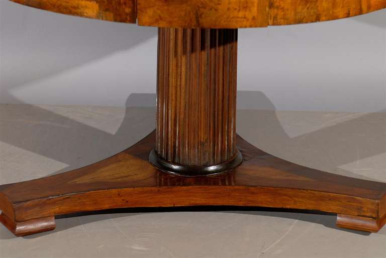 Early 19th Century Italian Walnut Center Table with Four Drawers 2