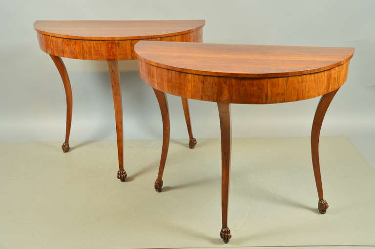 Pair of  Italian Neoclassical Demilune Consoles in Fruitwood, circa 1800 In Good Condition In Atlanta, GA