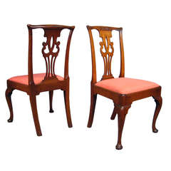 Antique Pair George III-period Side Chairs in Mahogany, England c. 1770