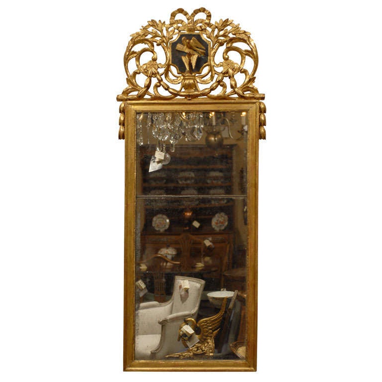 Louis XVI Period Giltwood Mirror with Crest, France, circa 1780 For Sale