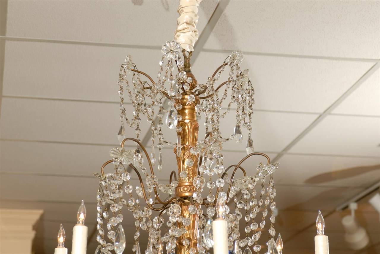 Italian Neoclassical Style Crystal and Giltwood Chandelier with Six Lights 3