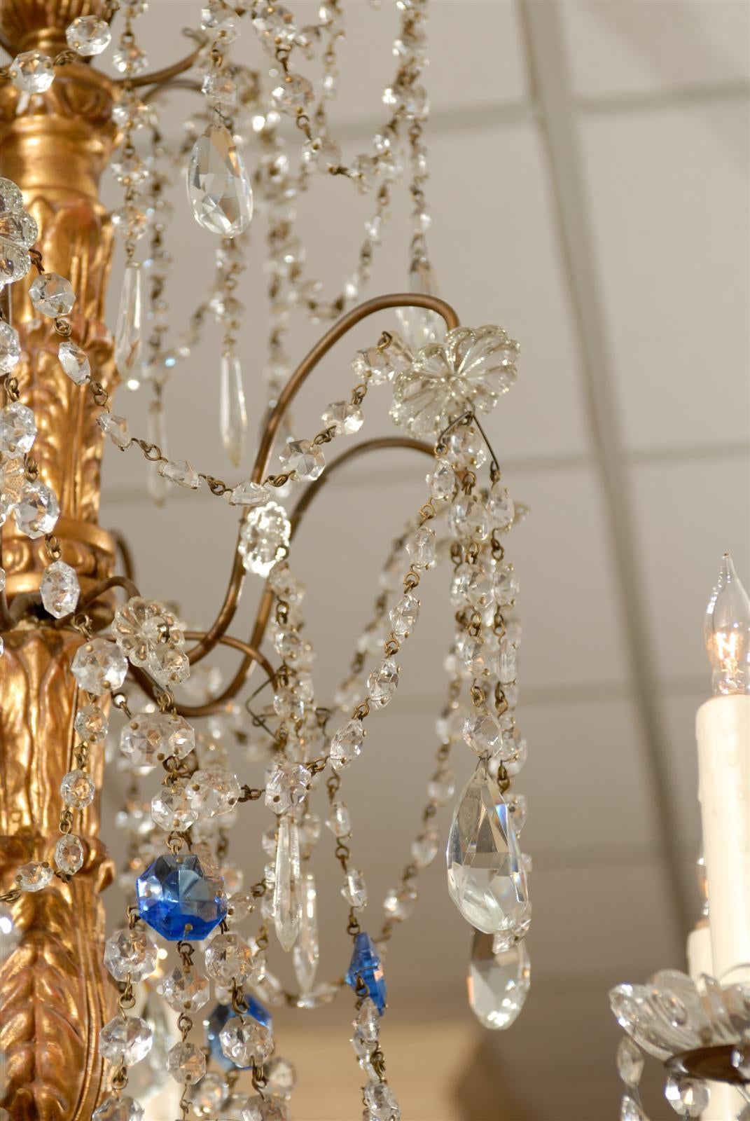 Late 19th Century Italian Neoclassical Style Crystal and Giltwood Chandelier with Six Lights