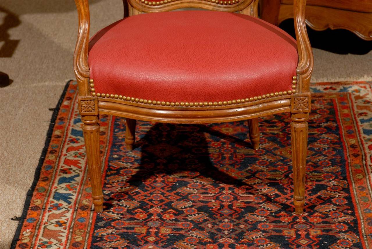 Pair of 18th Century French Transitional Louis XV or Louis XVI Fauteuils For Sale 6