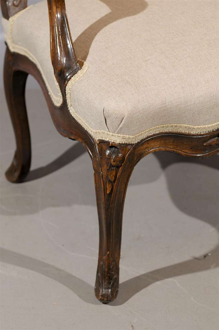 19th Century French louis XV Style Walnut Fauteuil 5