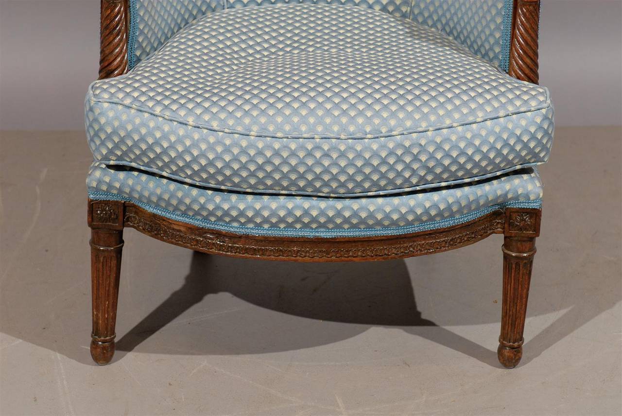 18th Century French Louis XVI Bergere in Walnut 5