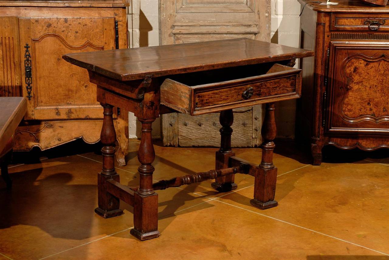 18th Century and Earlier Early 18th Century Italian Walnut Console Table