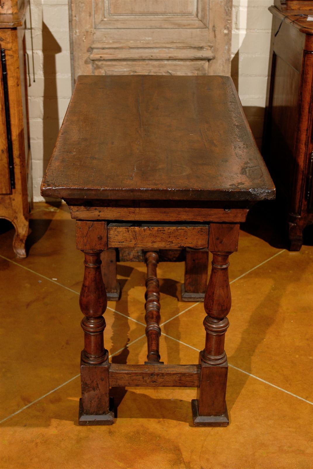 Early 18th Century Italian Walnut Console Table 1