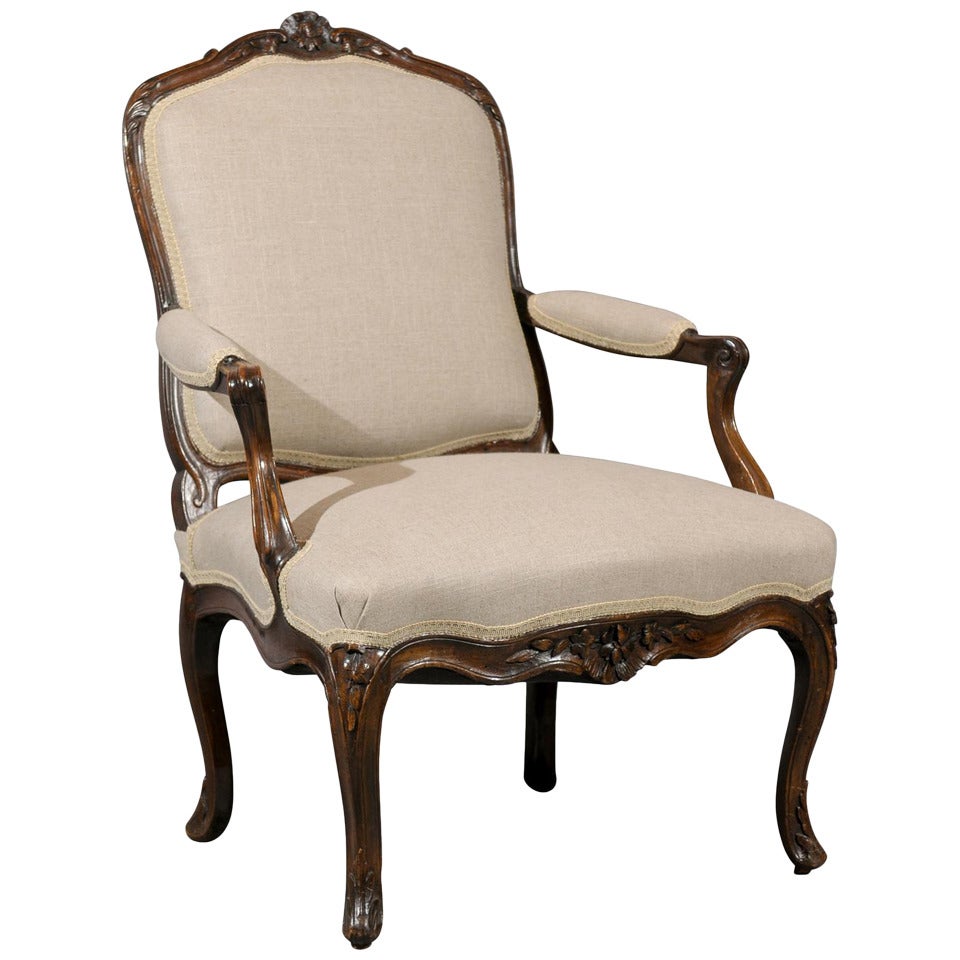 19th Century French louis XV Style Walnut Fauteuil