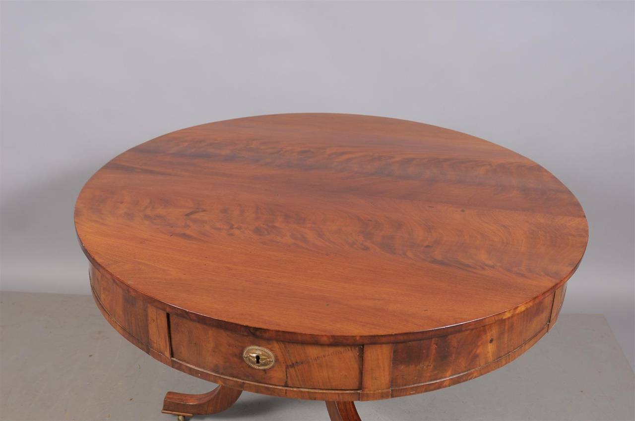 Swedish Early 19th Century Walnut Center Table with Four Drawers 7