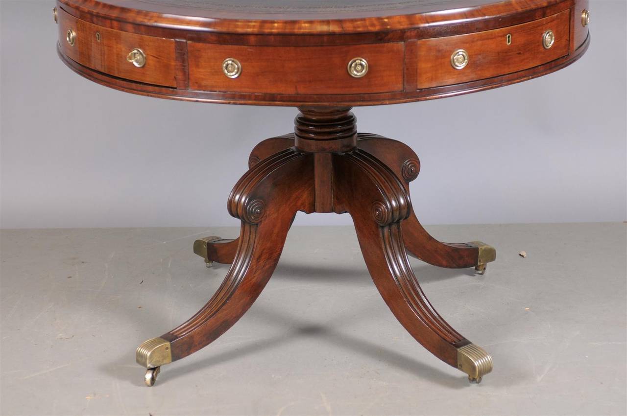 Early 19th Century English Mahogany Drum Table with Brown Leather Top 3