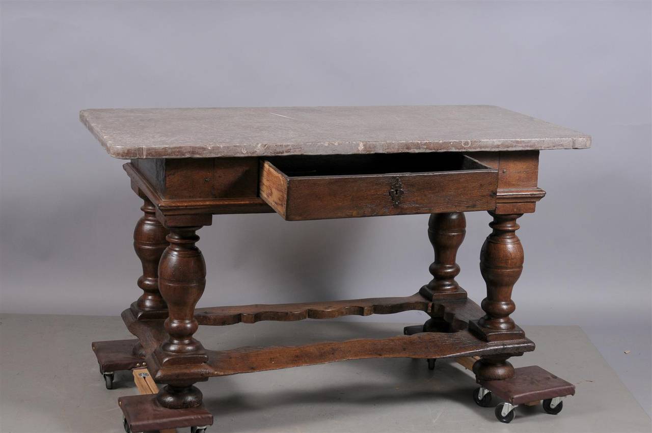 17th Century Danish Baroque Table in Oak with Fossilized Stone Top 2
