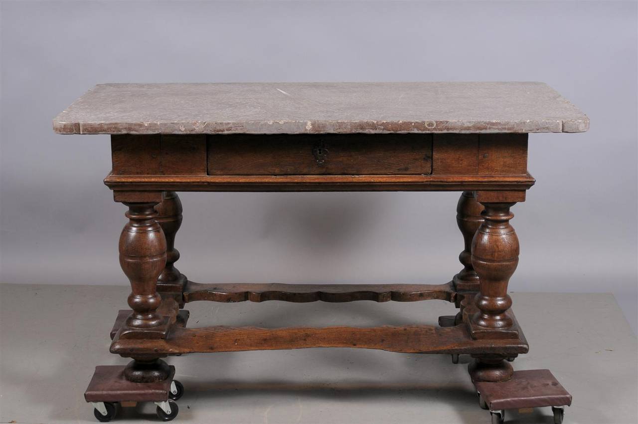 17th Century Danish Baroque Table in Oak with Fossilized Stone Top 1