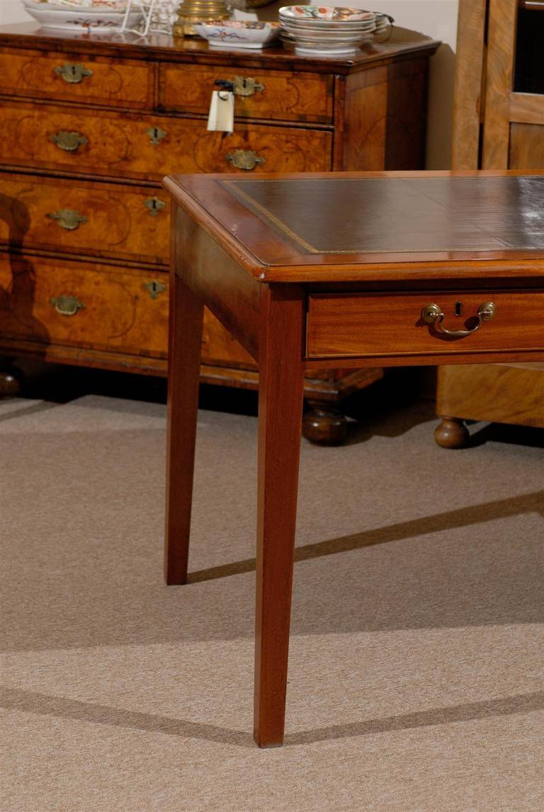 English Mahogany Writing Table with Brown Leather Top, 19th Century 1
