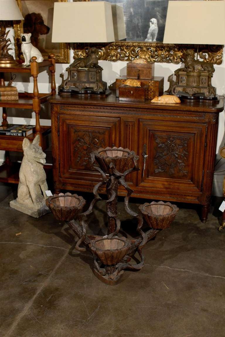 Carved 1920s German Black Forest Planter with Vines and Four Truncated Pots For Sale