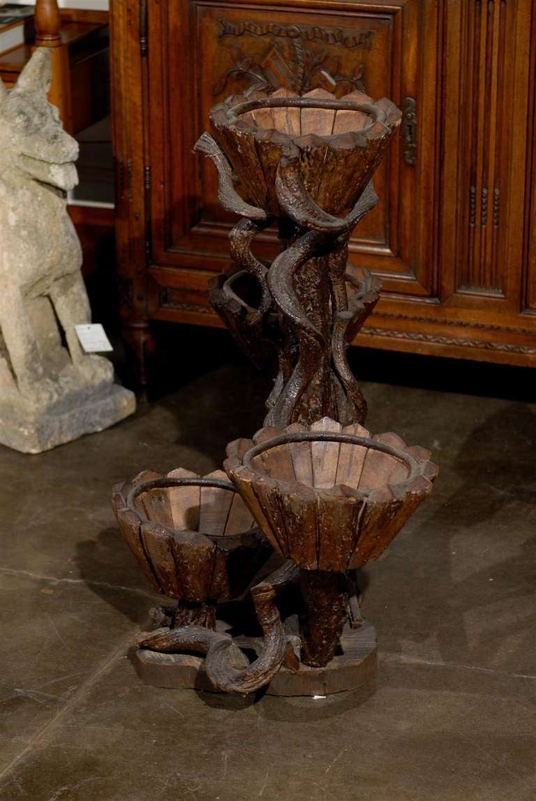 1920s German Black Forest Planter with Vines and Four Truncated Pots In Good Condition For Sale In Atlanta, GA