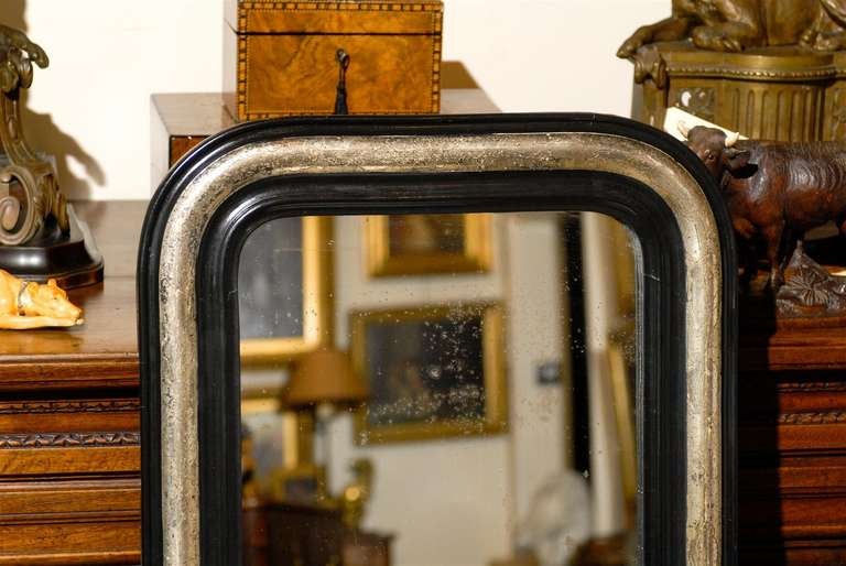 French 1900s Louis-Philippe Ebonized Wood and Silver Gilt Vertical Mirror 3