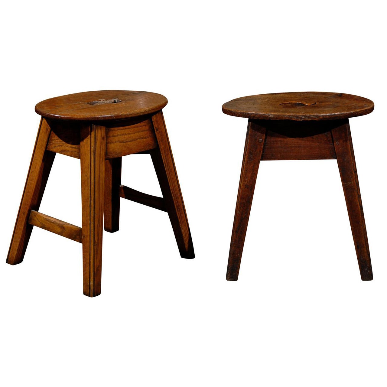 English Oval Top Oak Stool with Splayed Legs and Side Stretcher, circa 1880