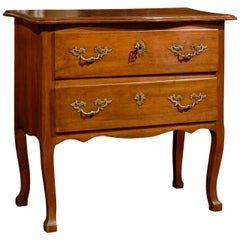 French Petite 1810s Two-Drawer Commode with Serpentine Top and Curved Legs
