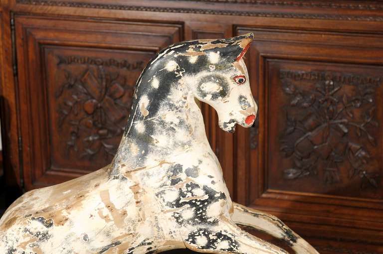 English Painted Wooden Horse Sculpture on Stand from the Mid-19th Century For Sale 6