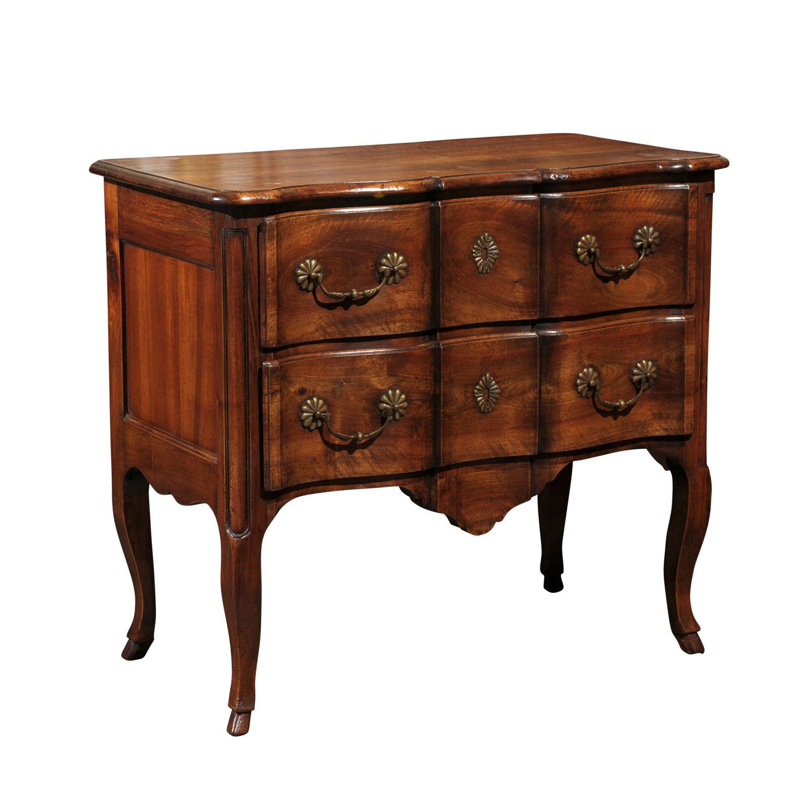 French 1840s Serpentine Two-Drawer Commode with Cabriole Legs and Carved Skirt