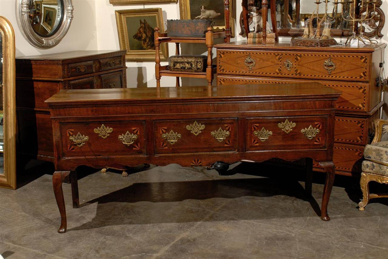 English Server or Dresser Base