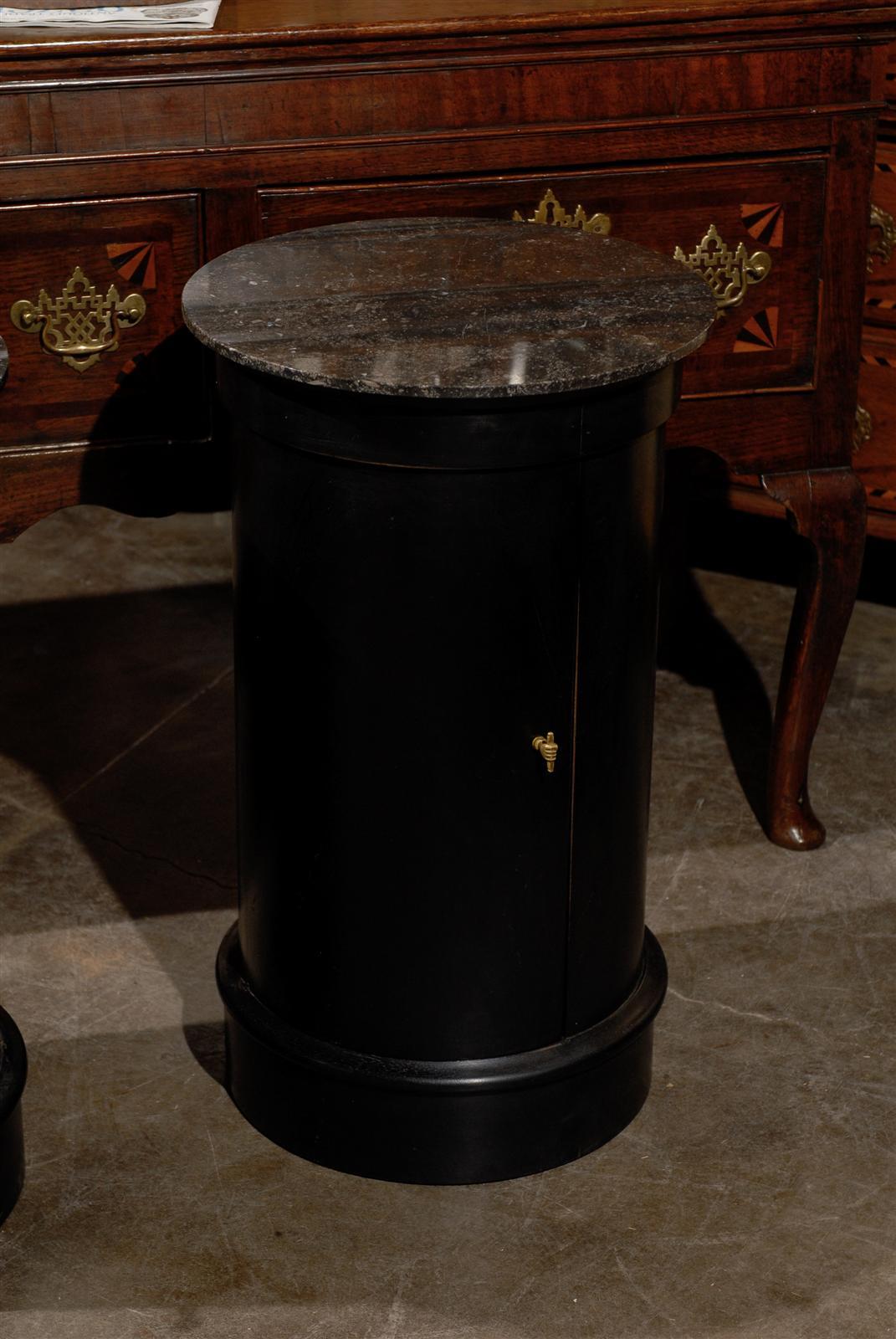 Pair of French Early 20th Century Ebonized Wood Column Tables with Marble Tops 4