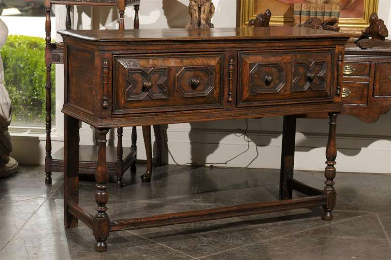 English Server/Dresser Base