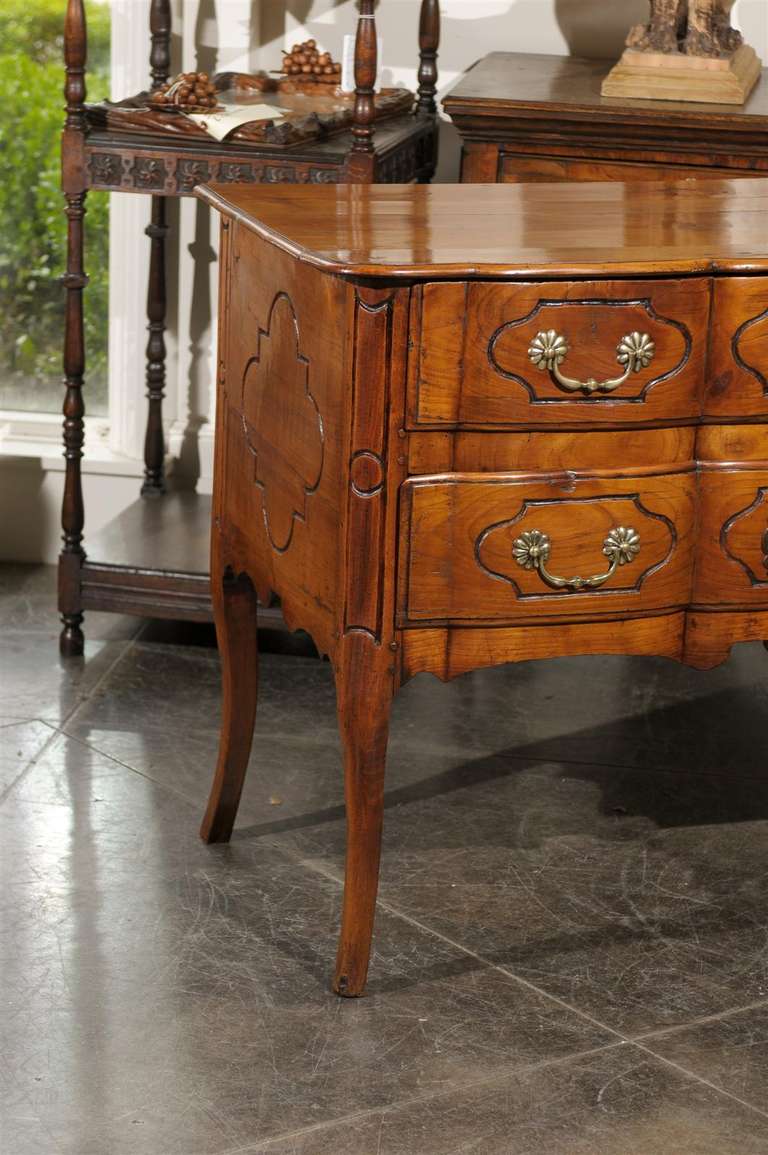 Wood French Two-Drawer Commode with Serpentine Front from the Early 19th Century