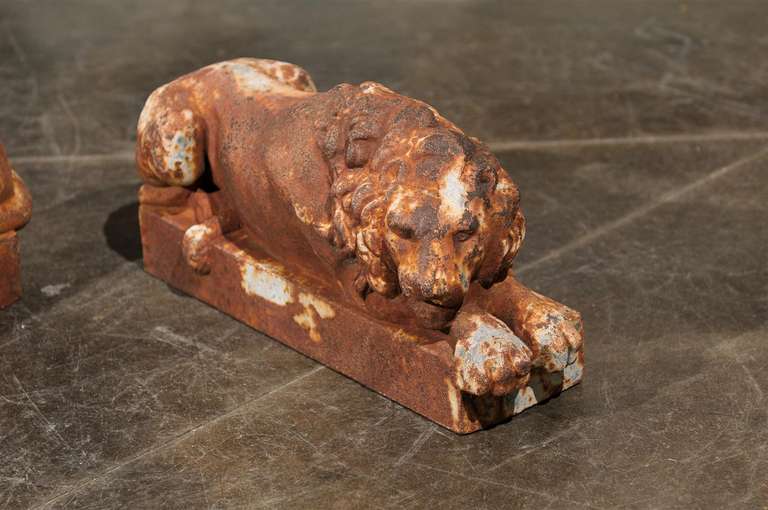 Pair of Petite French Patinated Iron Reclining Lions, Turn of the Century For Sale 1