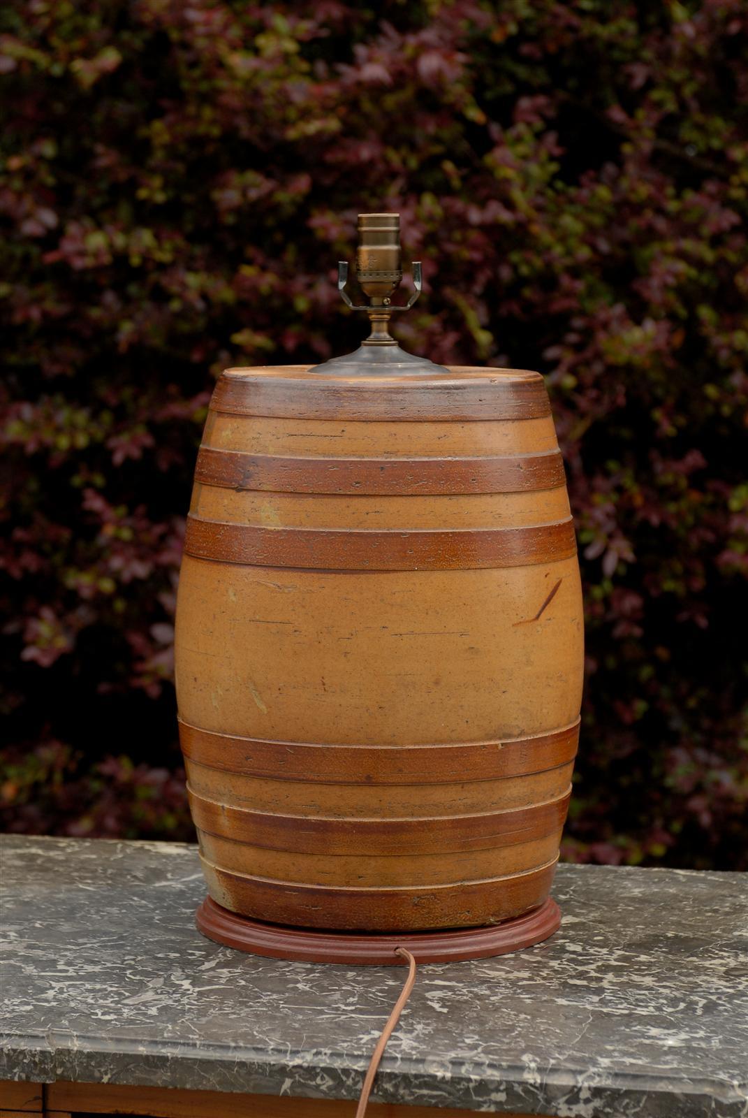 Large English Stoneware Spirit Barrel Lamp from the Late 19th Century For Sale 4