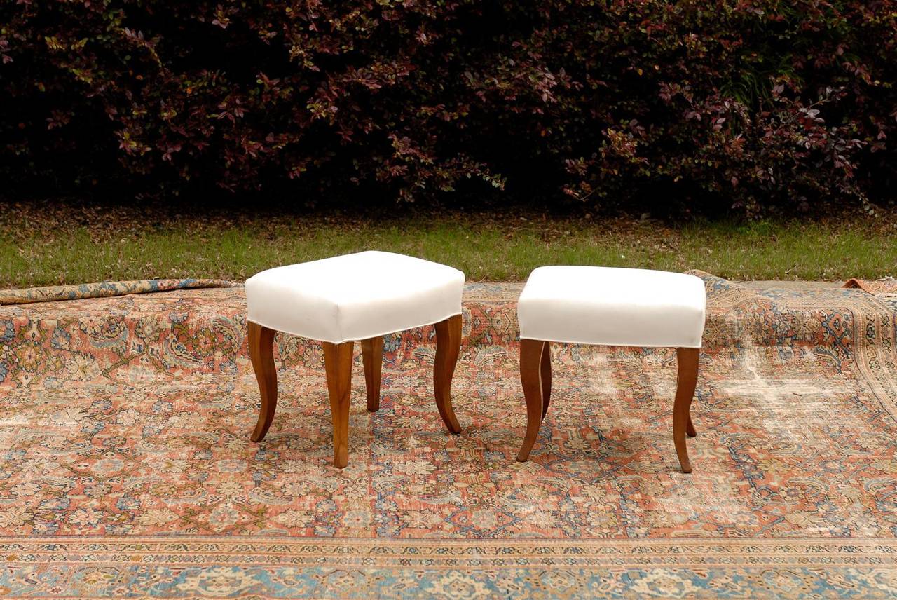 Pair of French Stools In Excellent Condition In Atlanta, GA