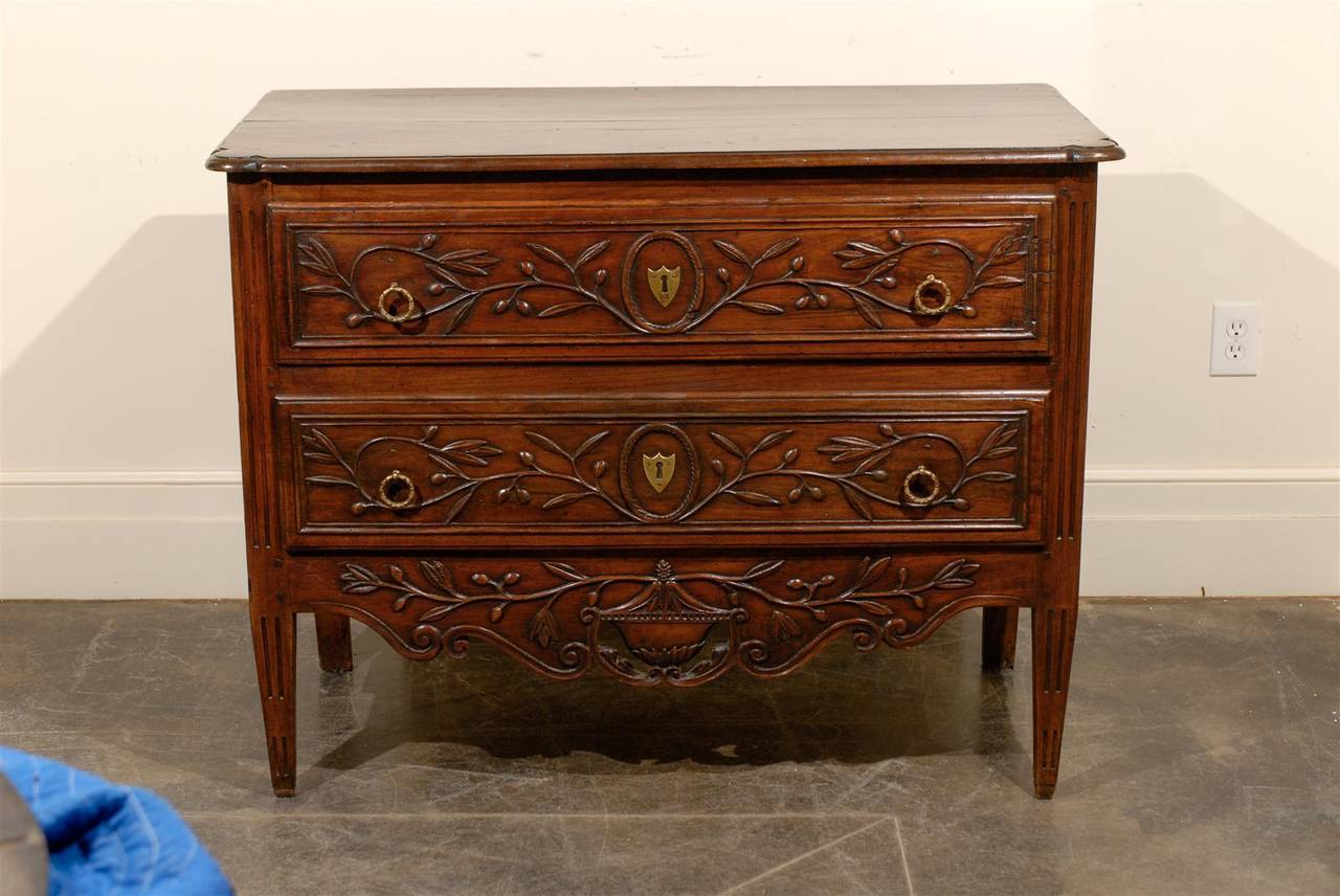 French Early 19th Century Two-Drawer Commode with Foliage Décor and Tapered Legs 4