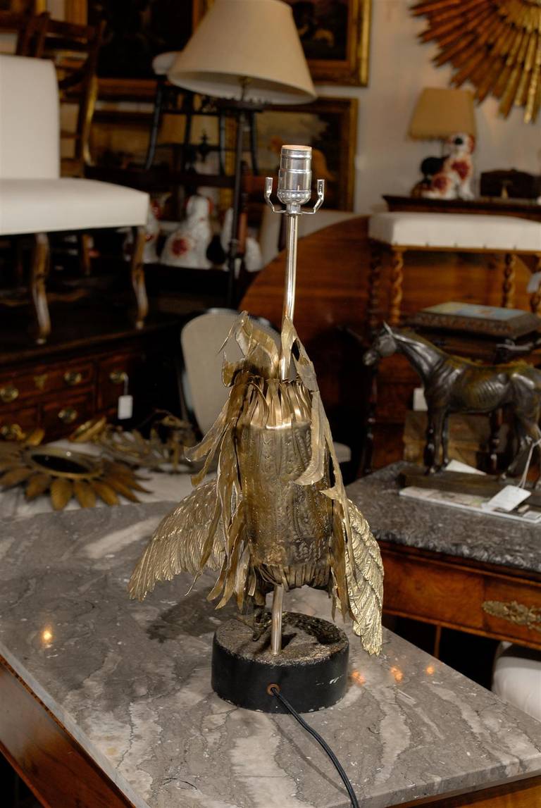 Vintage Italian Brass Rooster Table Lamp on Old Iron Circular Base In Good Condition For Sale In Atlanta, GA