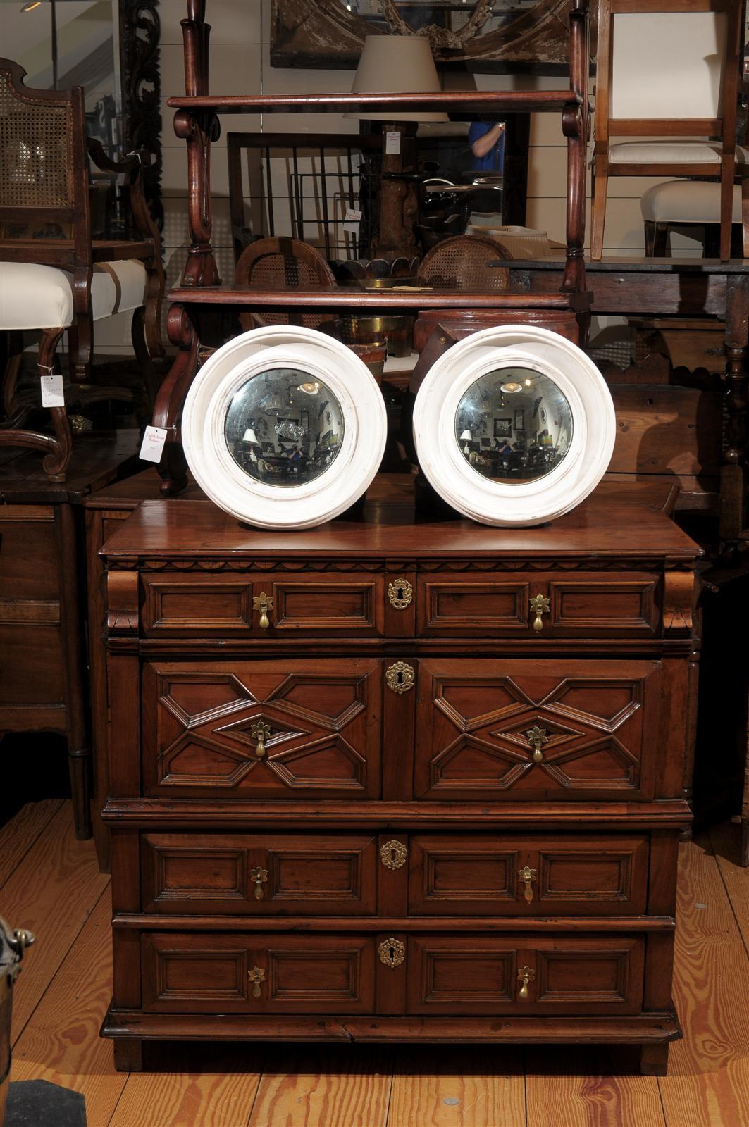 Painted Pair of French Late 19th Century Light Colored Round Mirrors with Convex Glass