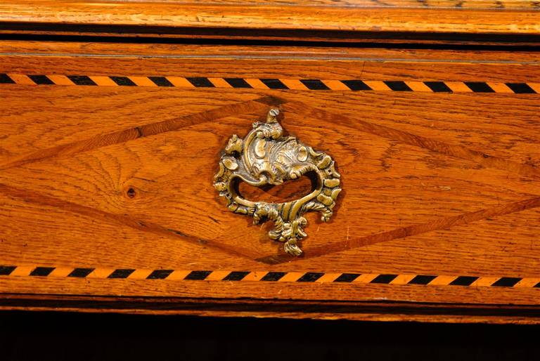 Italian Late 18th Century Four-Drawer Commode with Marquetry and Banding 5