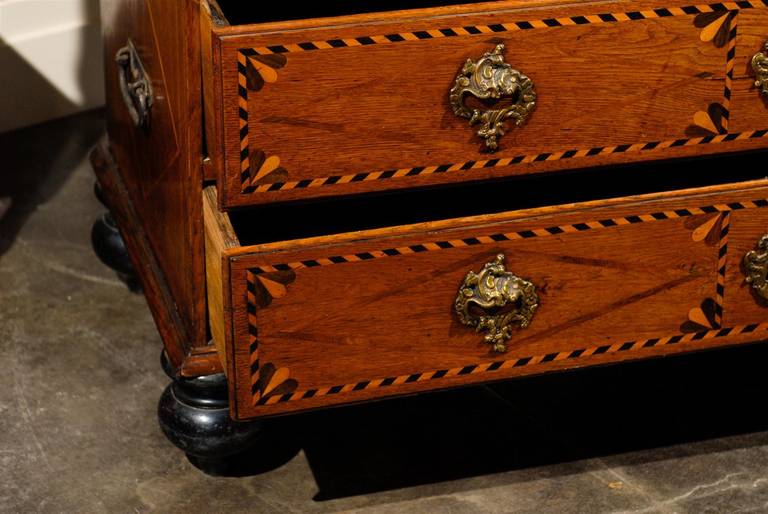 Italian Late 18th Century Four-Drawer Commode with Marquetry and Banding 3