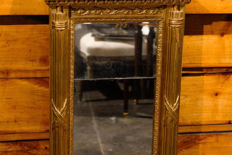 French Louis XVI Style Early 19th Century Narrow Giltwood Trumeau Mirror For Sale 1