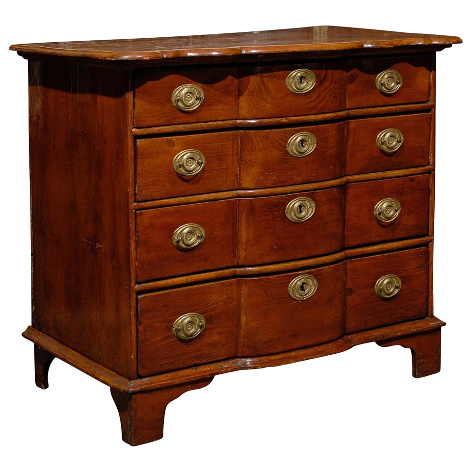 Italian Fruitwood Late 18th Century Four-Drawer Chest with Serpentine Front