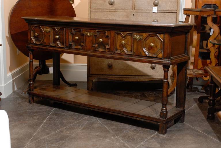 English Dresser Base / Server