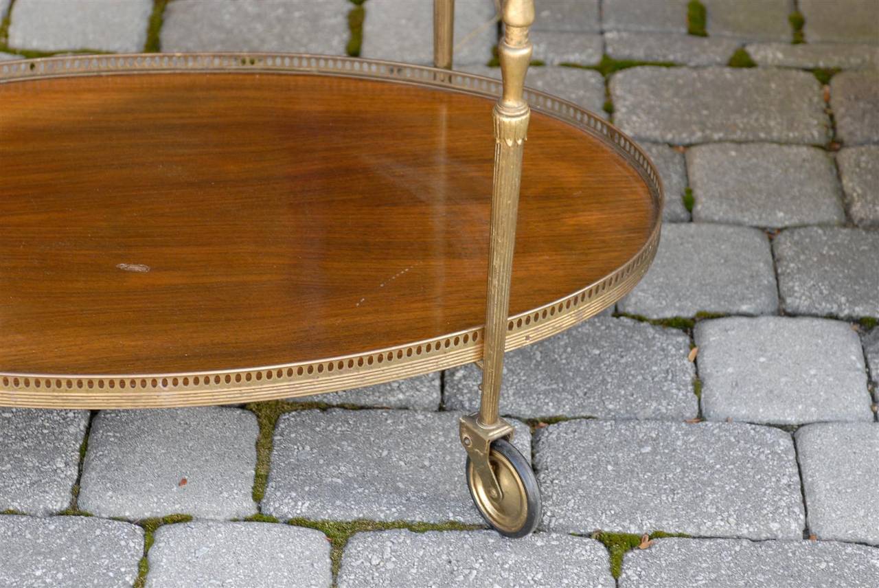 Vintage Italian Midcentury Oval Mahogany and Brass Trolley with Pierced Gallery In Good Condition For Sale In Atlanta, GA