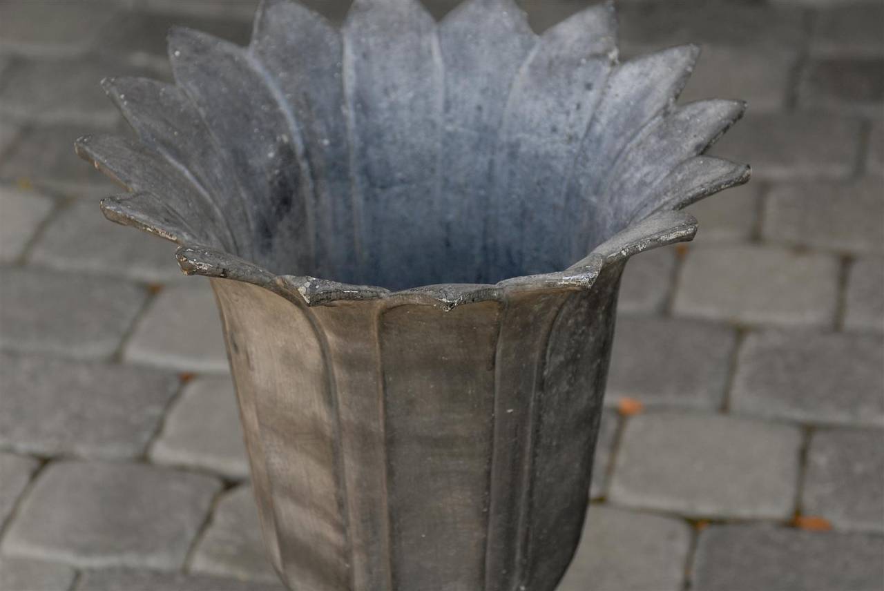 French Flower Shaped Zinc Planter from the Early 20th Century 3